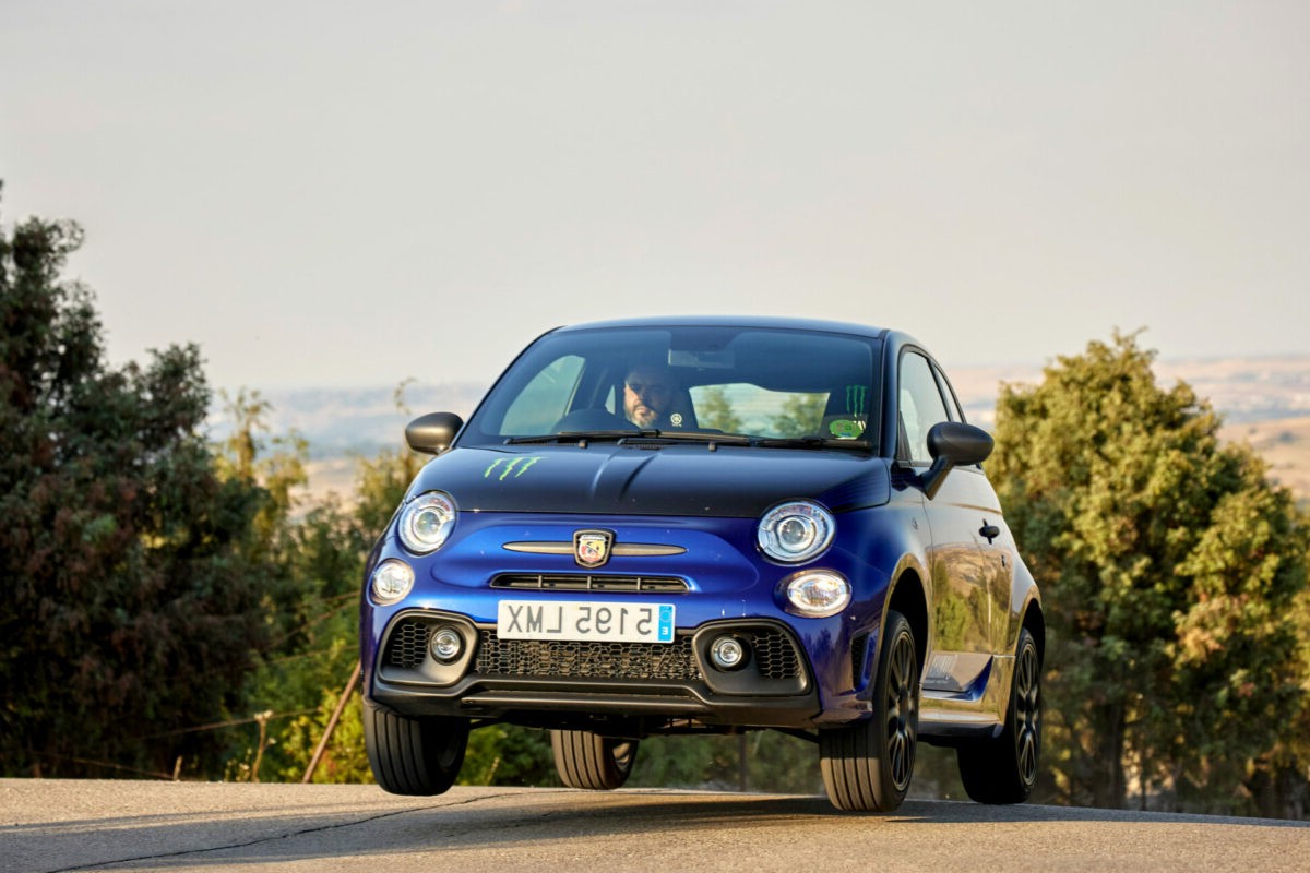 Fiat 500 Abarth assetto corse